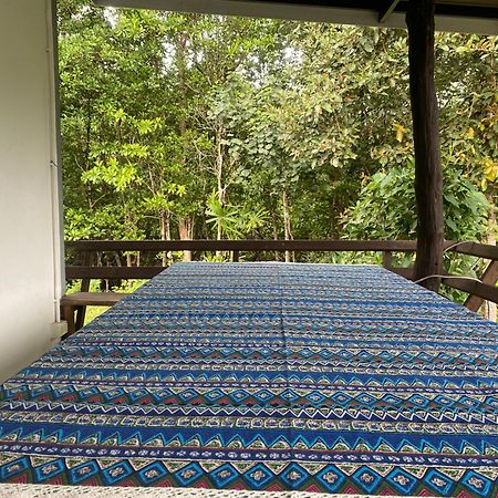 Pd Guesthouse Ko Kut Exterior photo
